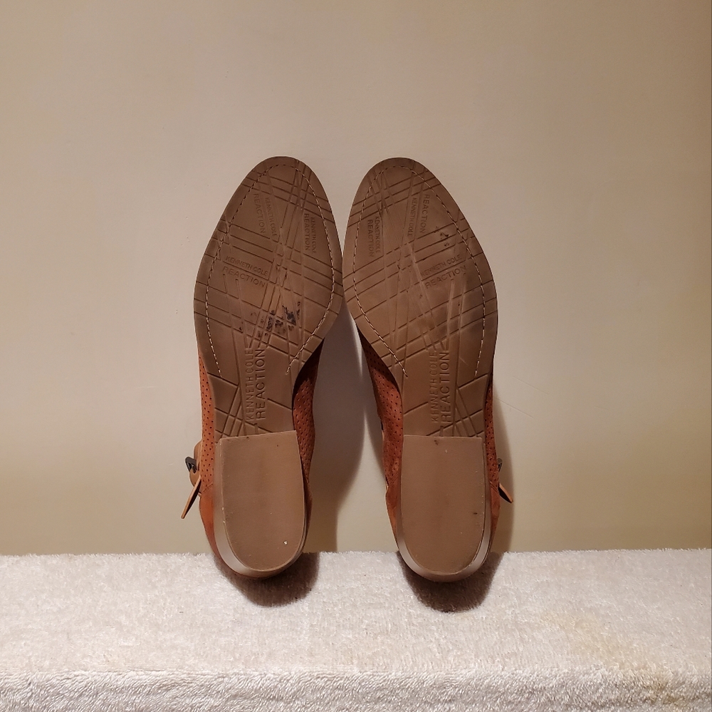 Kenneth Cole Reaction Ankle Boots - Picture 6 of 6